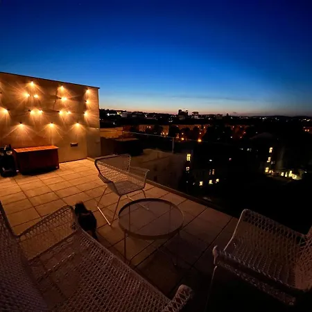 Center With Parking And A Big Terrace