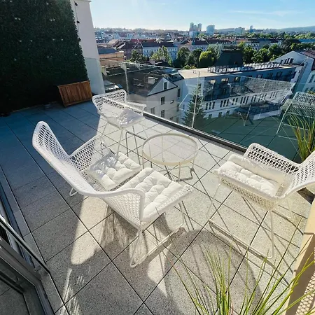 Apartamento Center With Parking And A Big Terrace Brno