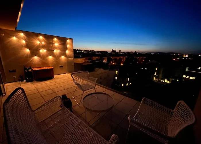 Center With Parking And A Big Terrace