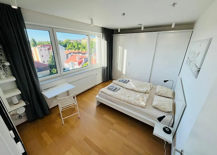 Apartamento Center With Parking And A Big Terrace Brno