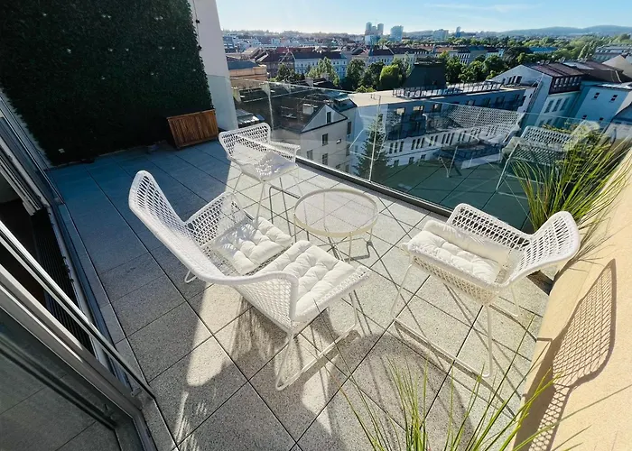 Apartamento Center With Parking And A Big Terrace Brno